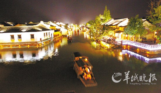 玩轉(zhuǎn)蛇年！盤點(diǎn)春節(jié)各大主題旅游線路（組圖）