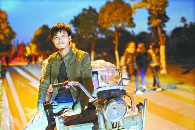 大學生另類創(chuàng)業(yè)盤點：刷馬桶刷出個千萬富翁