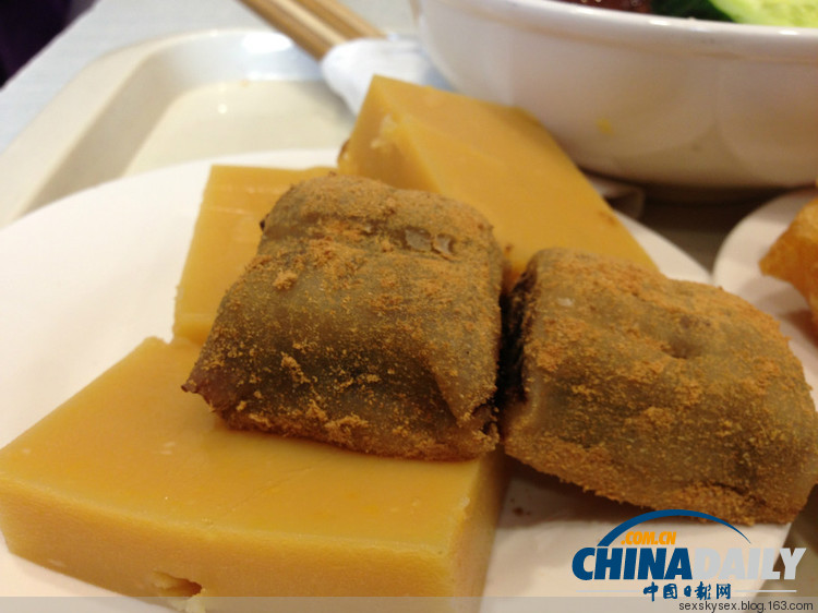 誰吃誰知道!實(shí)拍京城里的那些傳統(tǒng)小吃