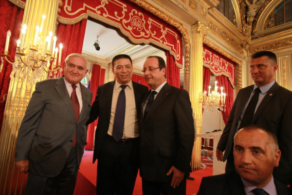 成清濤副會長拜會法國總統奧朗德