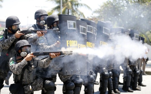 中石油等中標(biāo)世界最大海上油田引沖突