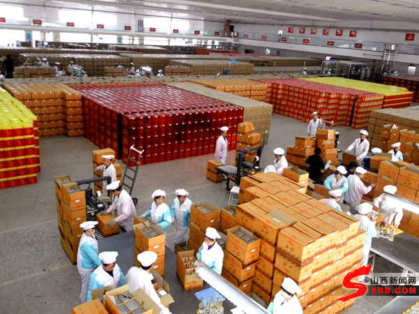 西鳳美酒香飄天下 酒海瓊漿醉世人（圖）