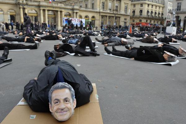 反對者舉行示威活動