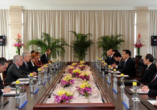 李克強會見意大利總理蒙蒂