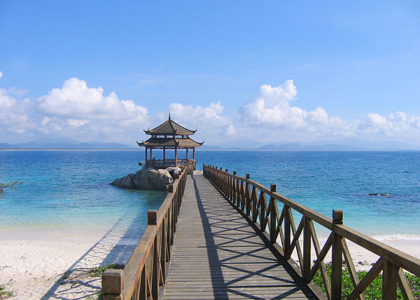 中國第一潛水基地——蜈支洲島