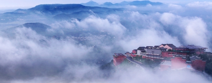 鎮江：疑是天上有人間（王鎮容攝）