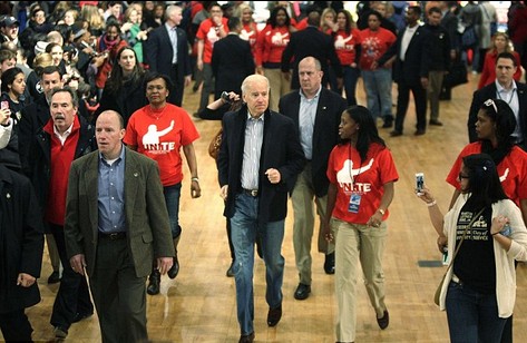 奧巴馬夫婦做義工拉開就職慶典序幕 眾星云集周末演出