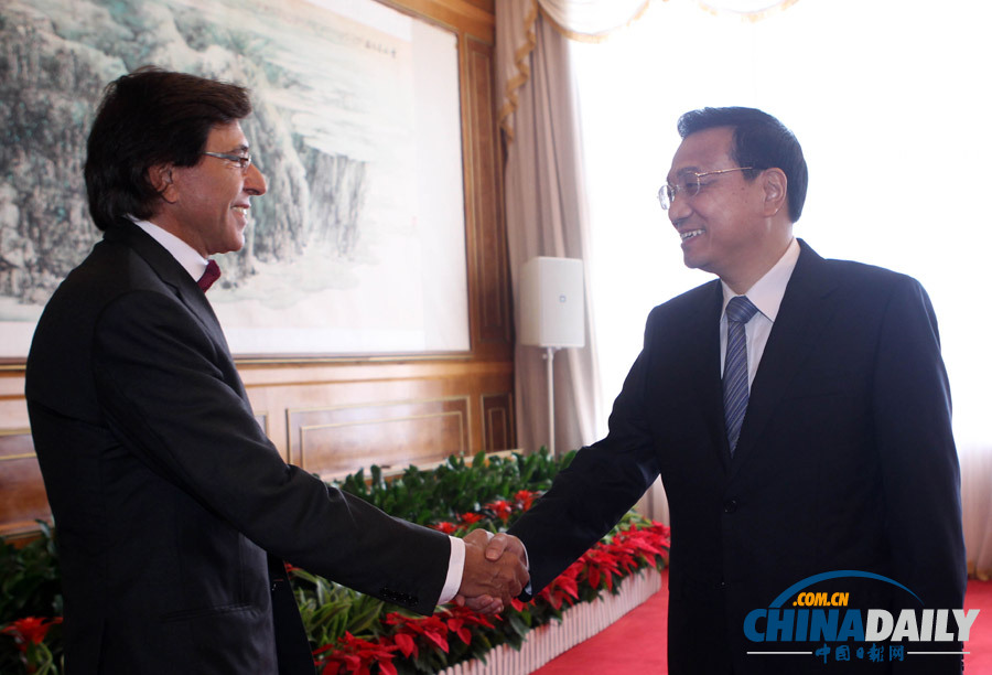 李克強在大連會見比利時首相迪呂波