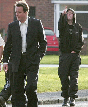 圖說卡梅倫（組圖）