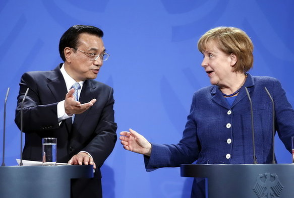 李克強和默克爾共同會見記者