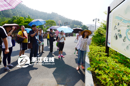 靠山吃山的新注解 富春江畔蘆茨村家家辦起農(nóng)家樂