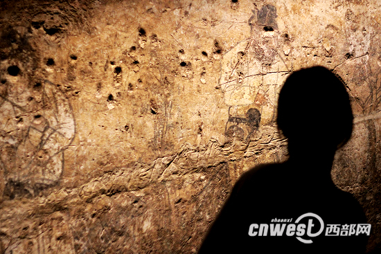 與世隔絕千年的壁畫何以得存 揭秘唐墓壁畫保護