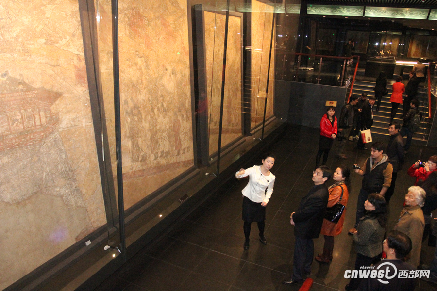 高清組圖:博物館奇妙之夜 和壁畫(huà)中人一起穿越