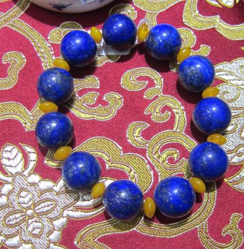 收藏新貴：青金石