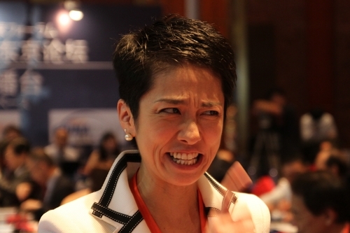 美女議員的多樣表情（組圖）