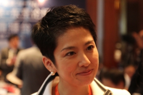 美女議員的多樣表情(組圖)