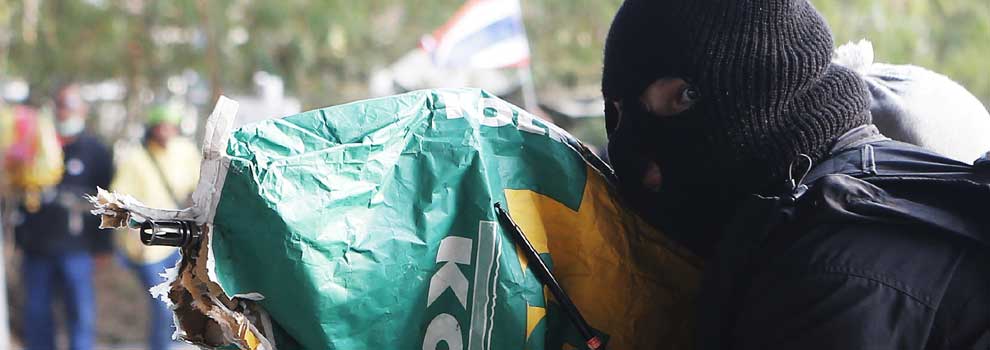 泰國大選前爆發槍戰 反政府者身披“美軍戰服”