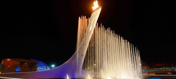 索契冬奧會開幕式：點燃主火炬 禮花盛放