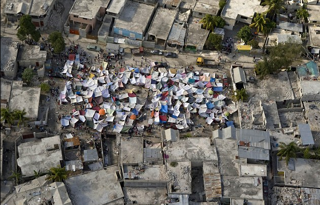 太子港尸橫遍野死亡總數或達10萬