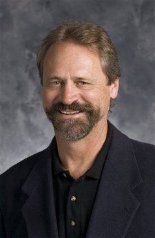 美國槍擊案致3死2傷 在逃嫌疑人系大學教授