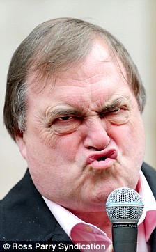 英國(guó)前副首相:布朗擁有世界上最可怕的微笑