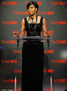 美第一夫人新發型酷似女星蕾哈娜 或將掀起模仿風潮