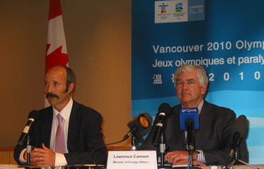 加外長(zhǎng)稱(chēng)與中國(guó)領(lǐng)導(dǎo)人會(huì)晤碩果累累 哈珀總理將訪華