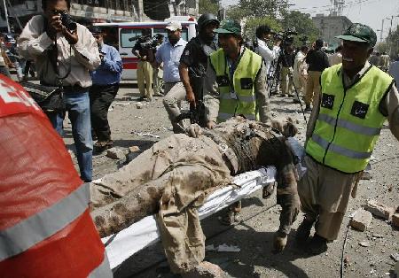 巴基斯坦再發(fā)爆炸襲擊事件 至少造成280余人死傷