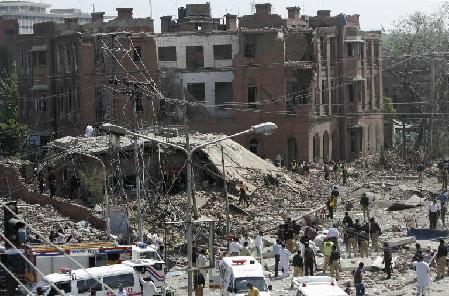 巴基斯坦再發(fā)爆炸襲擊事件 至少造成280余人死傷