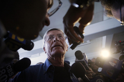 美越洋航班機長猝死仍安全著陸 乘客慶幸不知情