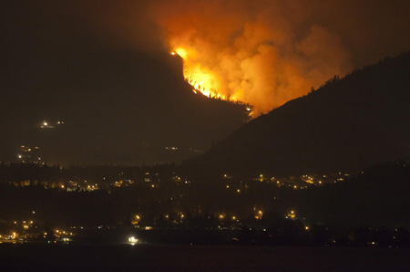 加拿大森林大火致6500戶家庭撤離