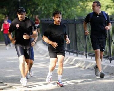 法國總統(tǒng)薩科齊慢跑時短暫昏厥入院觀察