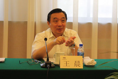 國新辦主任王晨談“7·5”事件對(duì)外輿論工作