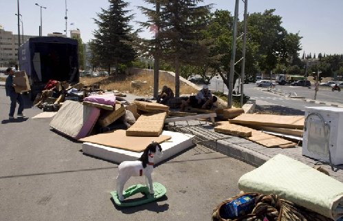 以色列在東耶路撒冷驅逐50多名巴居民 國際社會譴責