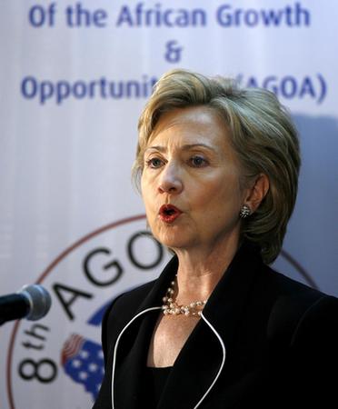 希拉里強調記者獲釋與核談判是兩碼事 再向朝發邀請