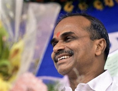 印度高官空難中喪生 直升機遇大雨墜毀密林