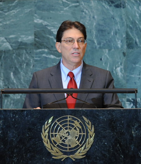 見(jiàn)高官游農(nóng)場(chǎng)訪災(zāi)區(qū) 美高官秘訪問(wèn)古巴兩國(guó)關(guān)系轉(zhuǎn)暖