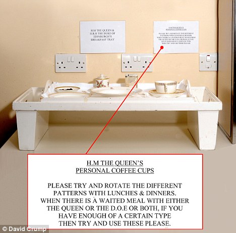 英女王愛在床上吃早餐 餐具很簡樸但要經常換花樣