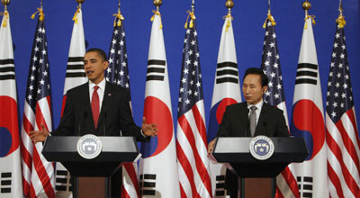 韓美首腦就朝核問(wèn)題達(dá)成共識(shí) 美國(guó)特使下月初訪朝