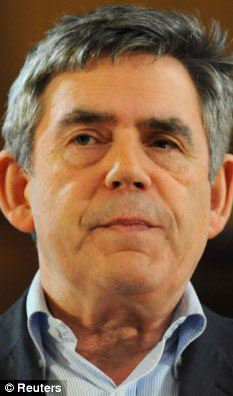 新書爆英國首相屢屢對下屬動粗 脾氣火爆極難相處