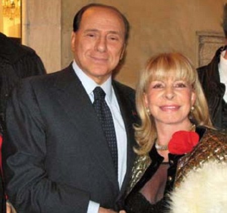 意總理買(mǎi)下拿破侖“無(wú)價(jià)”床加寬 古董專家很驚駭