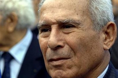 阿爾及利亞傳奇反恐先鋒開會時被自己人槍殺