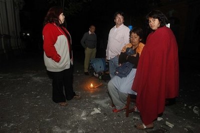 智利南部發生8.8級特大地震 已造成214人死亡