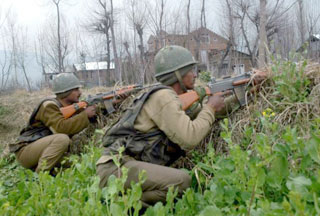 印控克什米爾地區發生槍戰 5人死亡