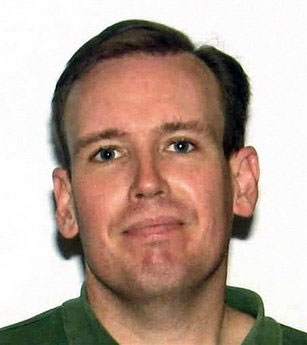 五角大樓槍擊嫌犯患精神病多年 父母曾向當局舉報