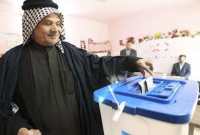 伊拉克國民議會選舉開始 迫擊炮彈、炸彈襲擊不斷