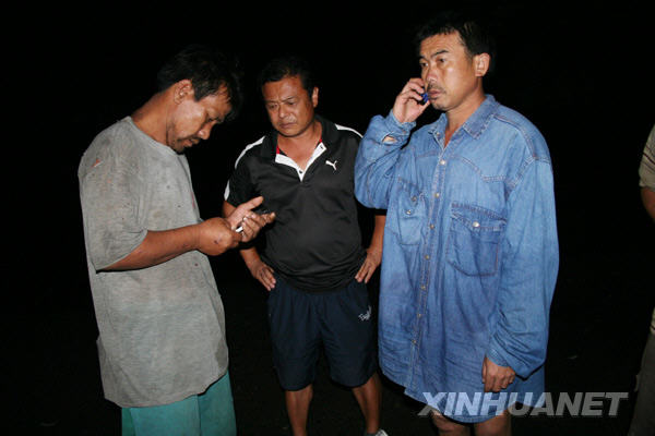 獲釋中國漁民抵達喀麥隆西部港口林貝