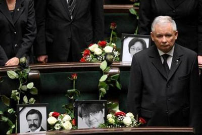 波蘭遇難總統(tǒng)雙胞胎哥哥宣布競(jìng)選總統(tǒng) 前景不樂觀