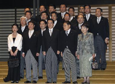 日本新內閣成立舊臣多數留任 面臨參院選舉硬仗