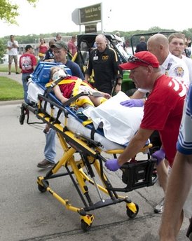 美國獨立日巡游活動馬匹失控沖撞人群 1死23傷